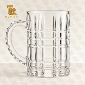 لیوان شیشه ای از جنس بلور